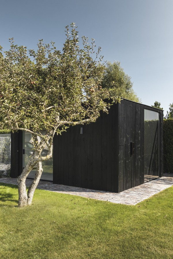 Annexe Unicus Black