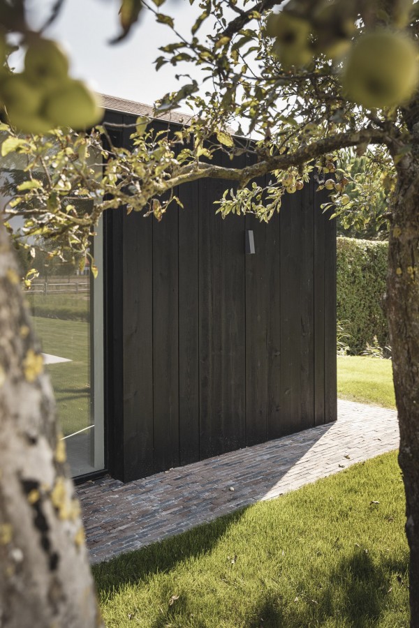 Annexe Unicus Black